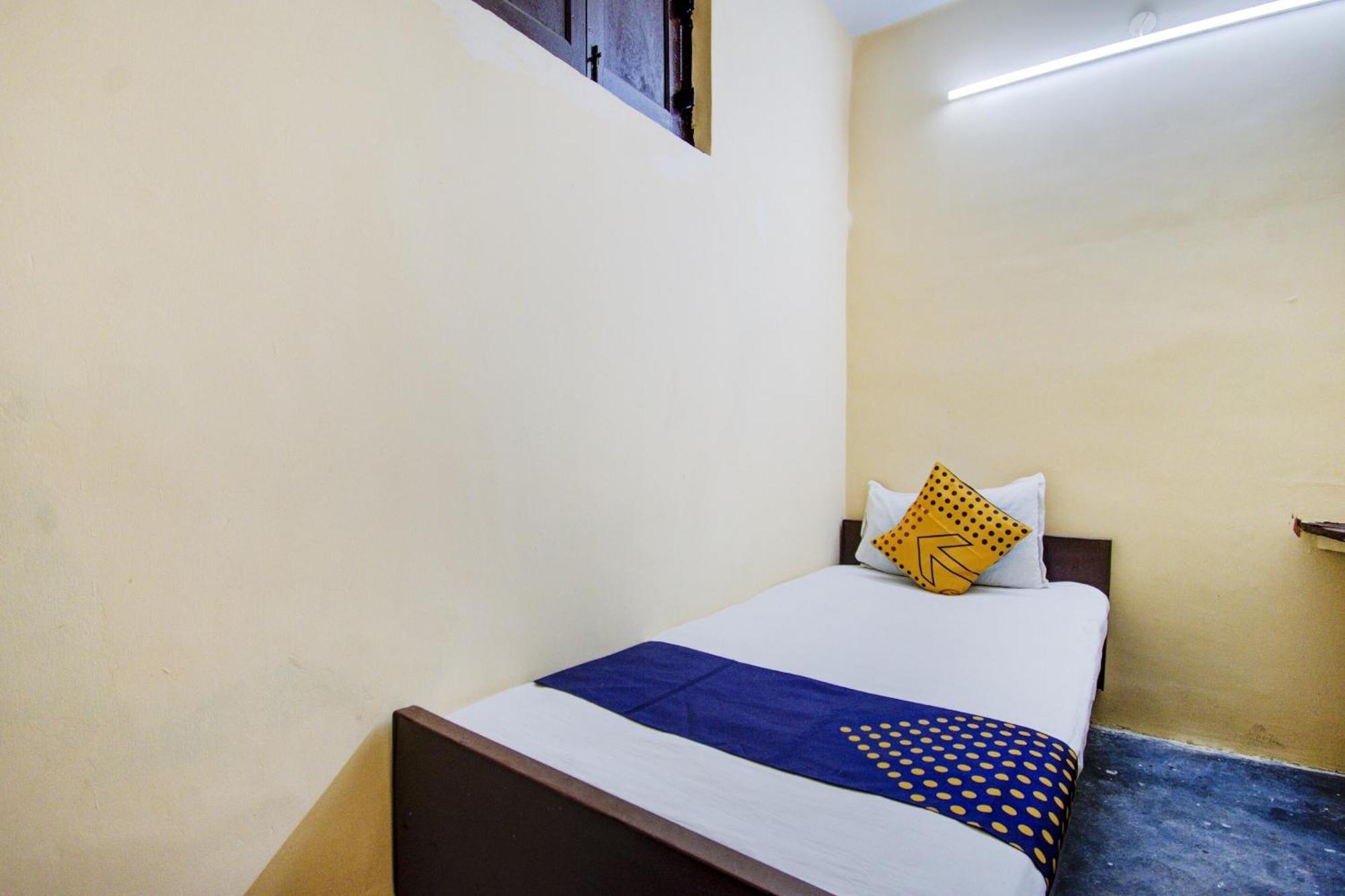 Spot On Dear Hotel Bara Bazar Luaran gambar