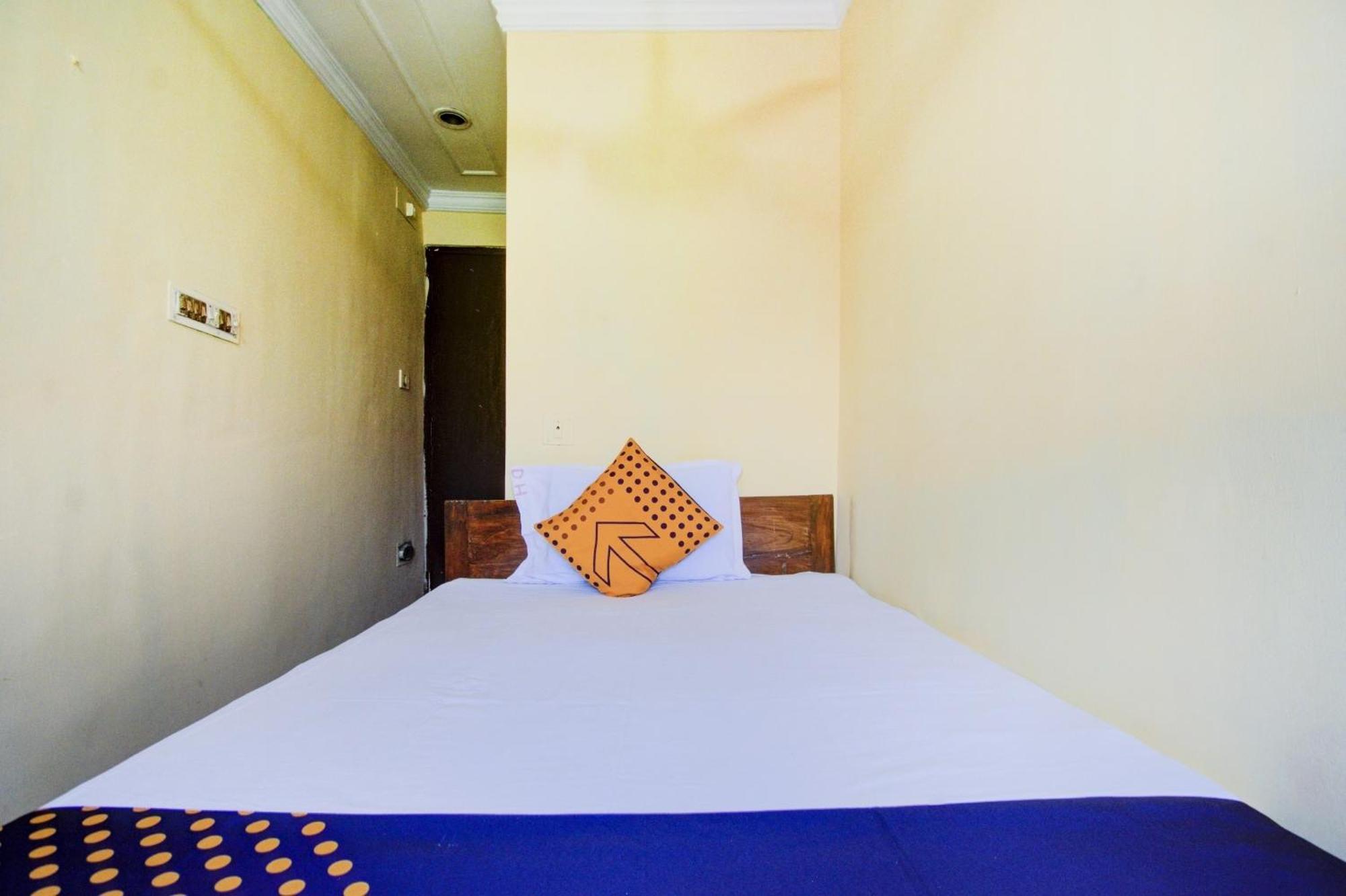 Spot On Dear Hotel Bara Bazar Luaran gambar