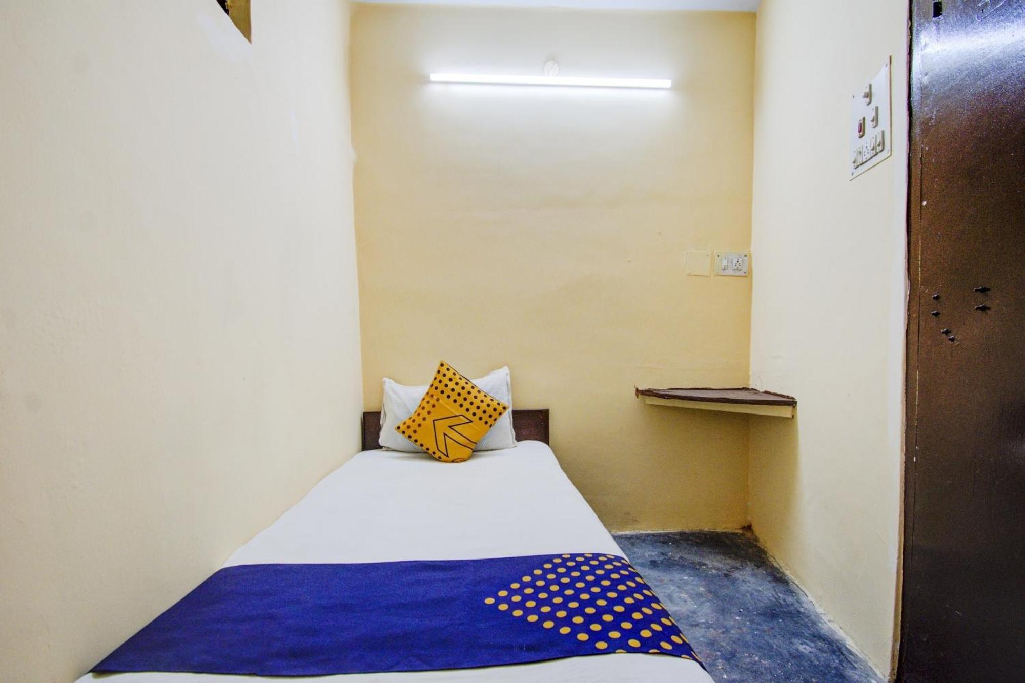 Spot On Dear Hotel Bara Bazar Luaran gambar